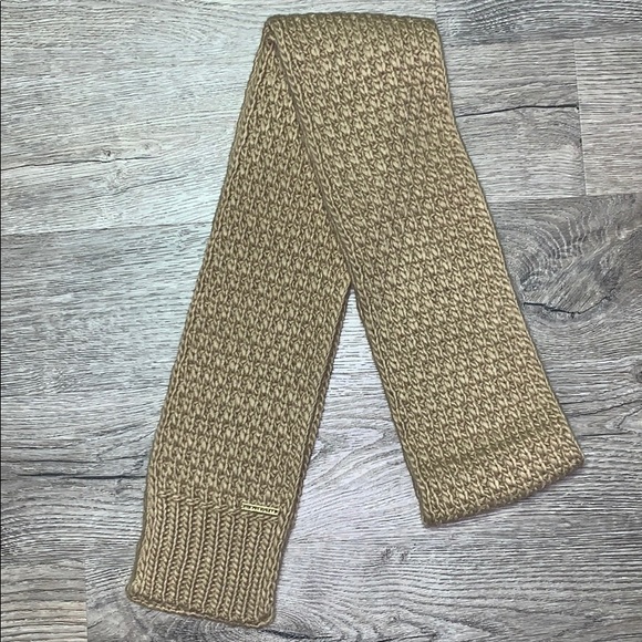 NWOT Michael Kors Knit Scarf - Picture 1 of 7